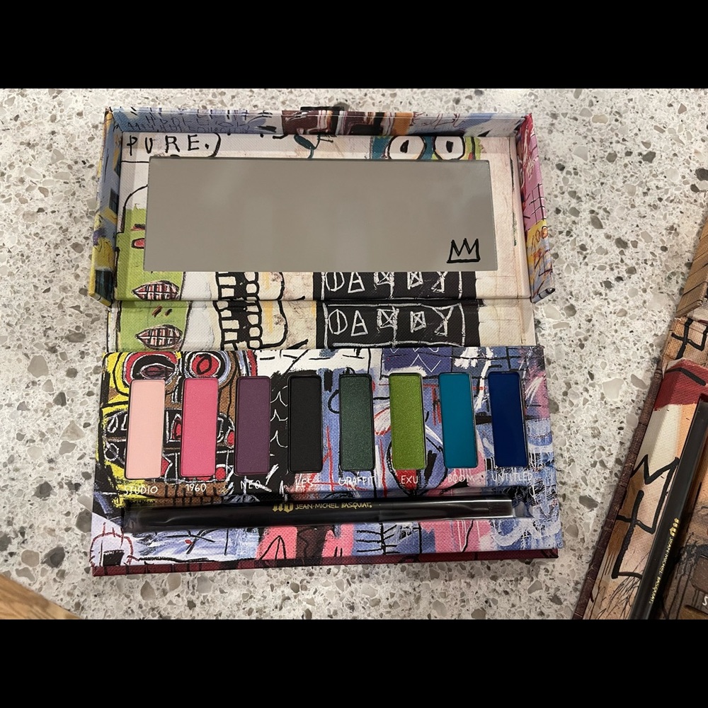 Urban Decay x Jean Michel Basquiat Palettes and Lipstick Never Been Used - Picture 3 of 4